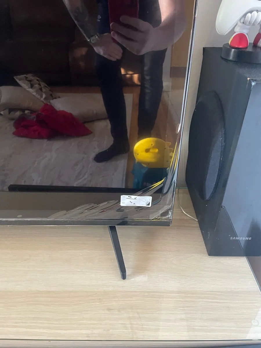 Sharp 70 inch 4K LED TV - Image 3