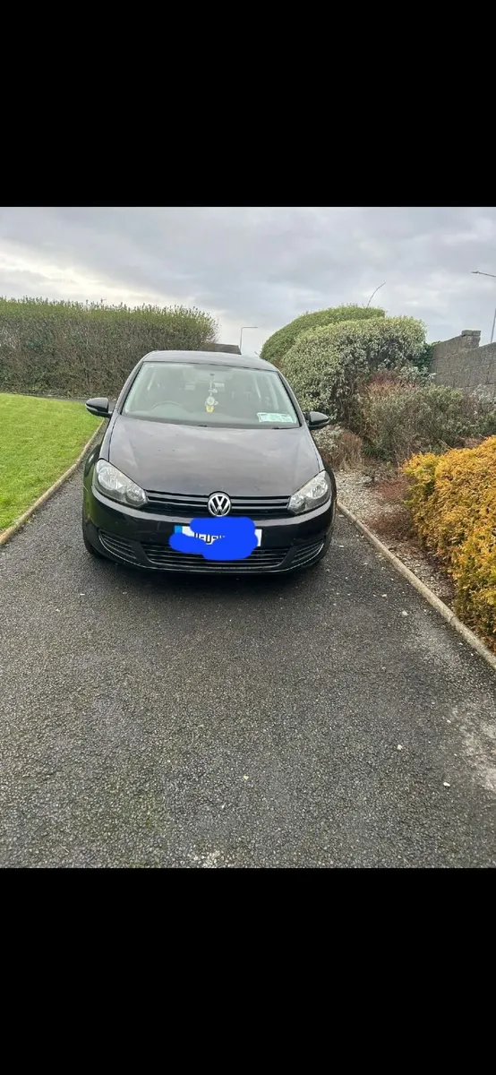 Volkswagen Golf 2011 - Image 1