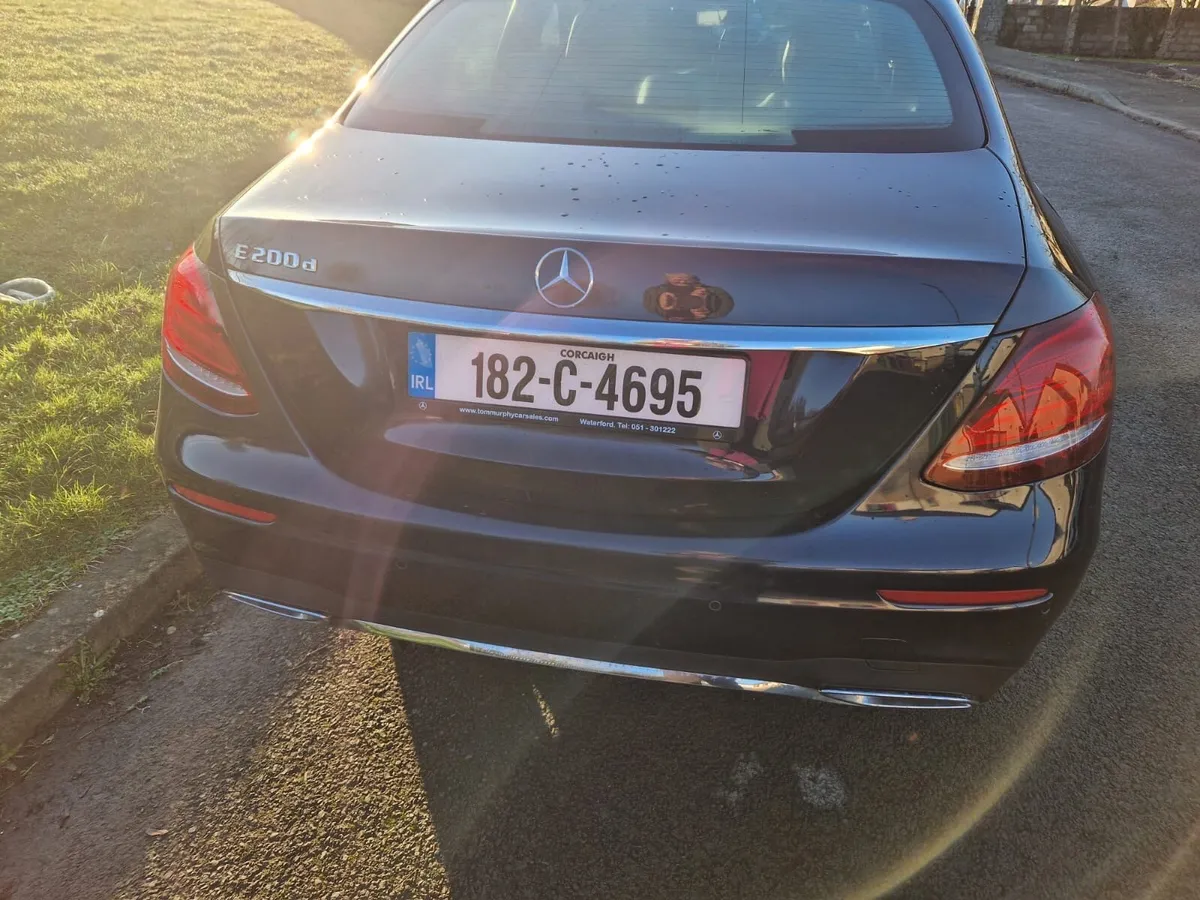 Mercedes Benz E-Class - Image 3