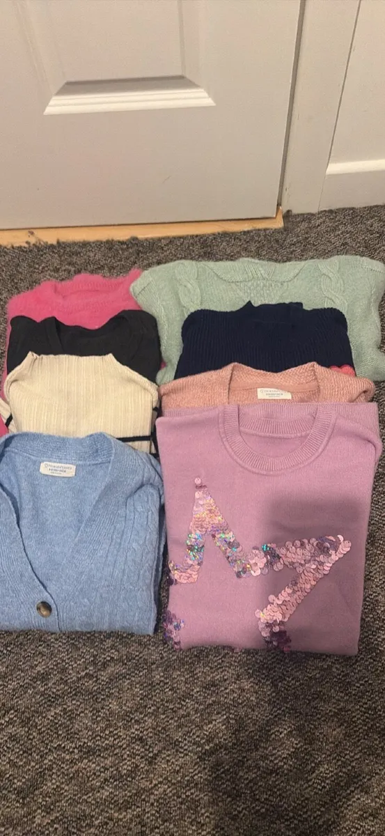 Girls clothes bundle 8-9 - Image 2