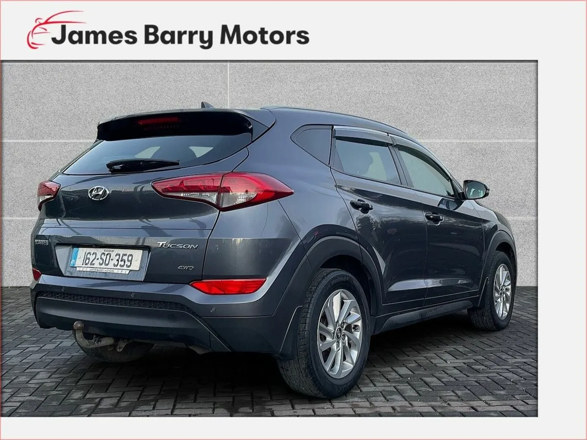 Hyundai Tucson 2.0 D Auto Executive 4WD - Image 4