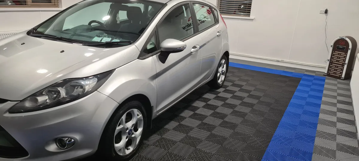 Ford Fiesta 2012 - Image 4