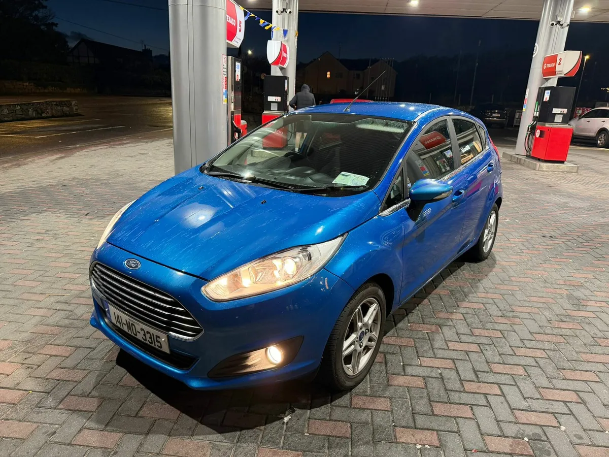 2014 FORD FIESTA NCT 10-26 TAX 4-26 PETROL - Image 2
