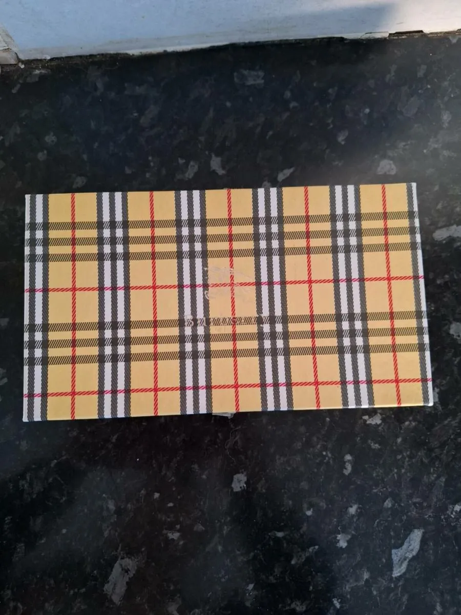 Vintage Burberry purse - Image 3