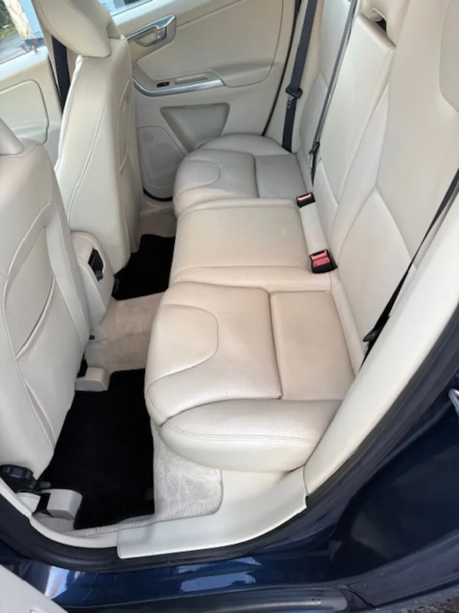 Volvo XC60 2015 - Image 3