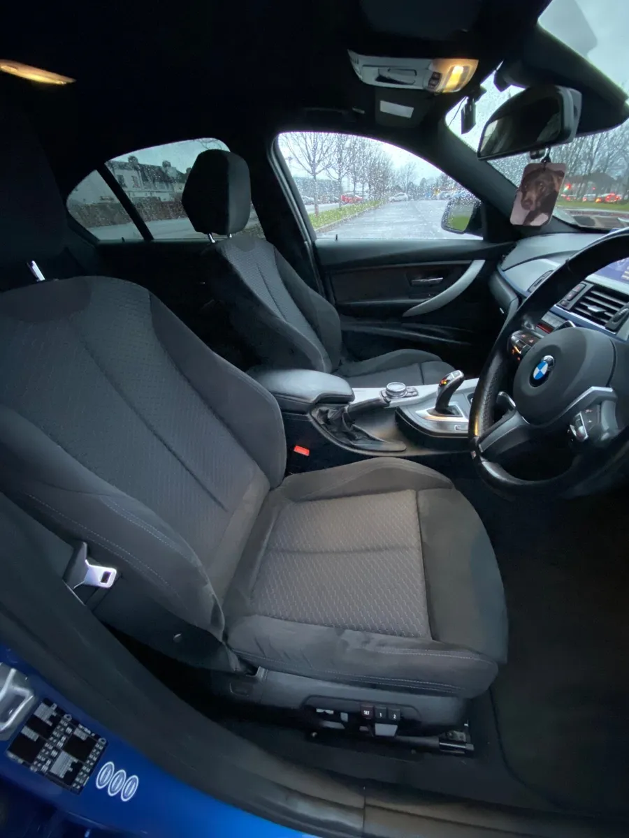 BMW 3-Series 2015 - Image 2