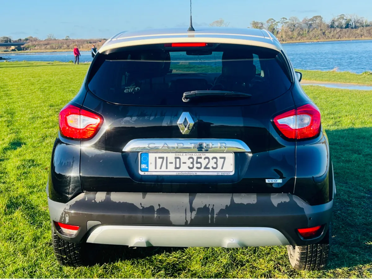 Renault Captur SIGNATURE 1.5 DCI 90 20 4DR - Image 4