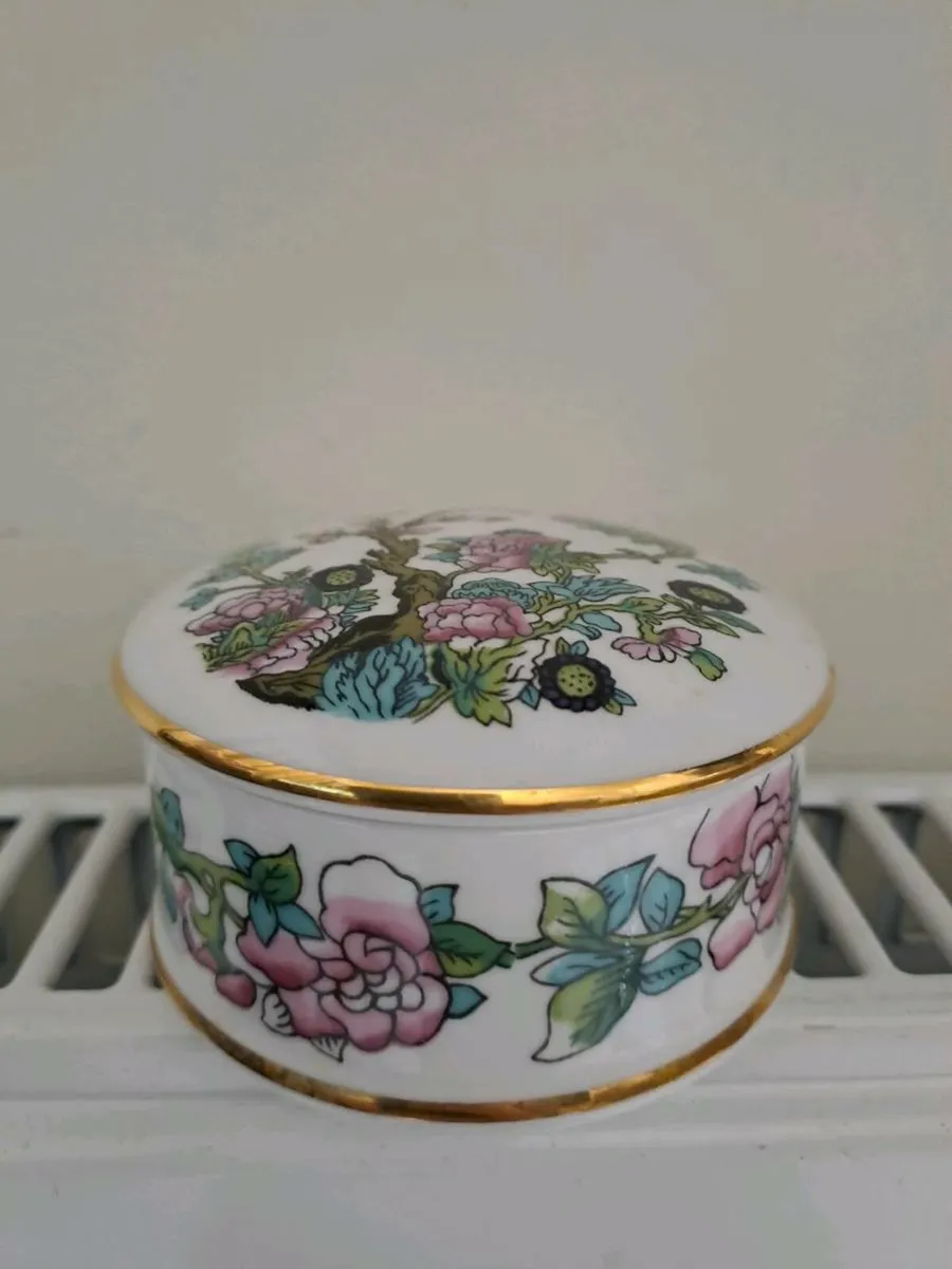 Vintage Kirsty Jayne trinket box - Image 1