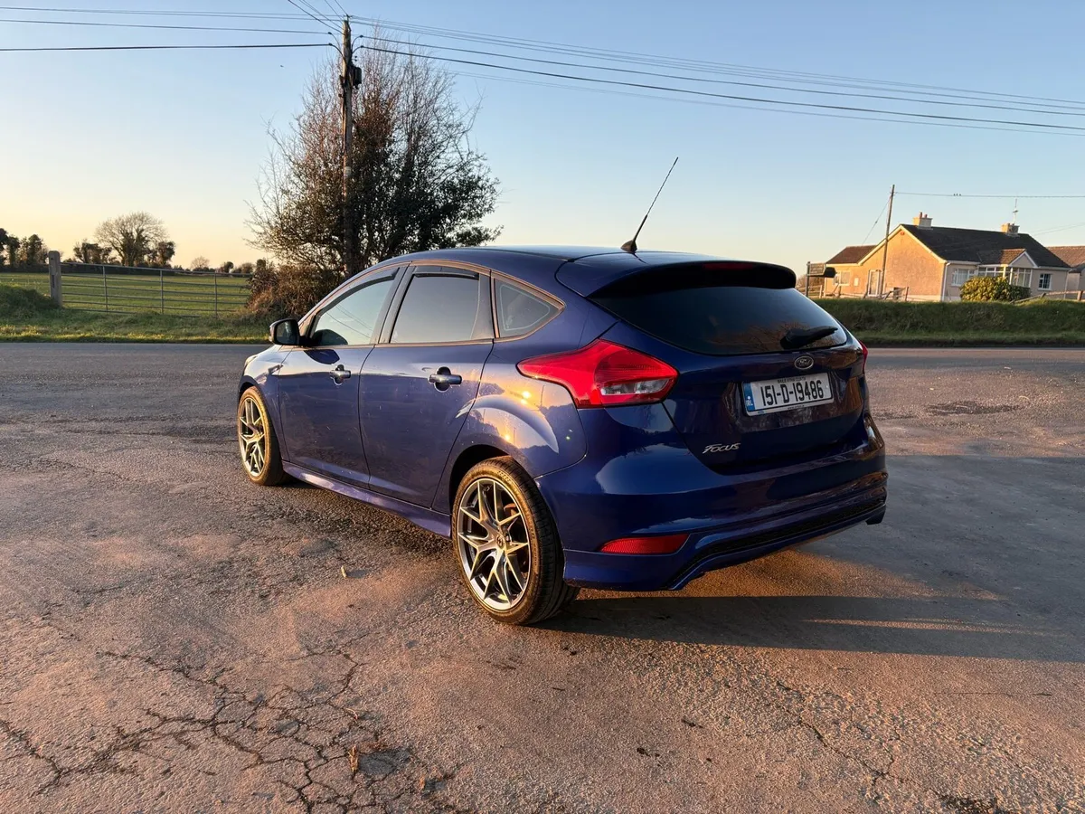 Ford Focus *Low Mileage* - Image 4