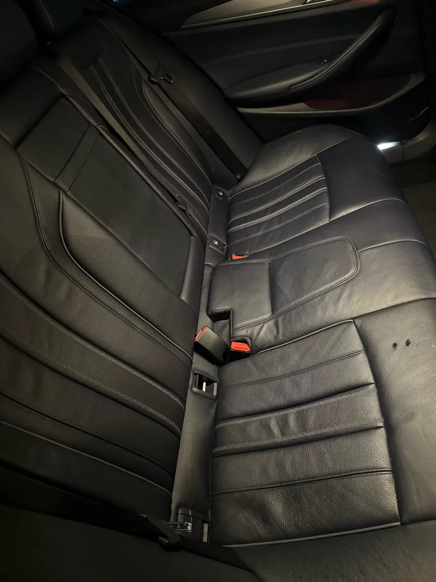 BMW 520D G30 M-SPORT - Image 3