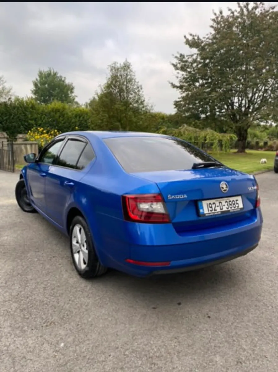 Skoda Octavia 2019 - Image 2