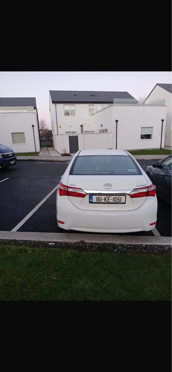 1.3L White Toyota Corolla Saloon - Image 2