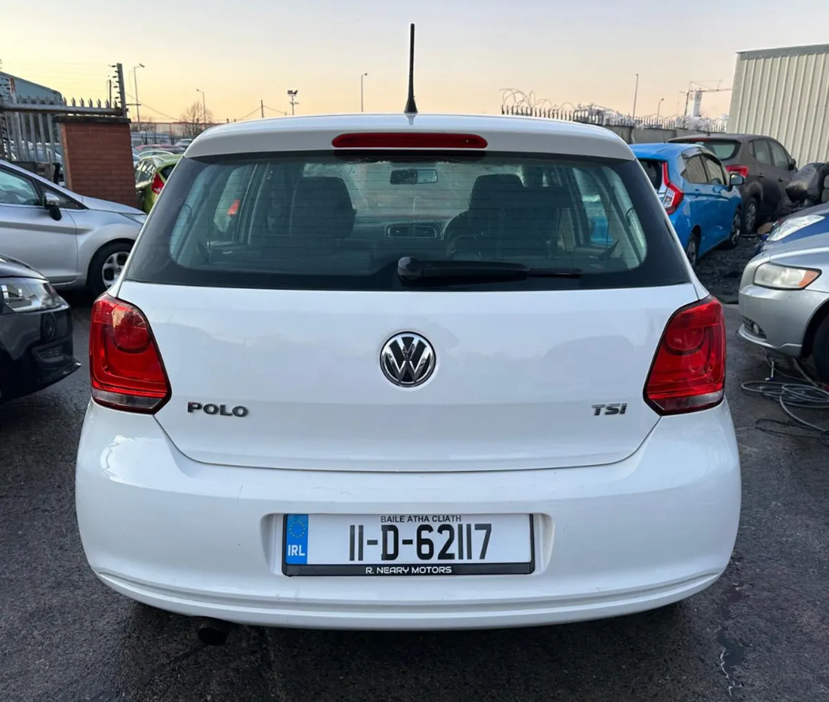 Volkswagen Polo 2011 Automatic/ New Nct/ Warranty - Image 4
