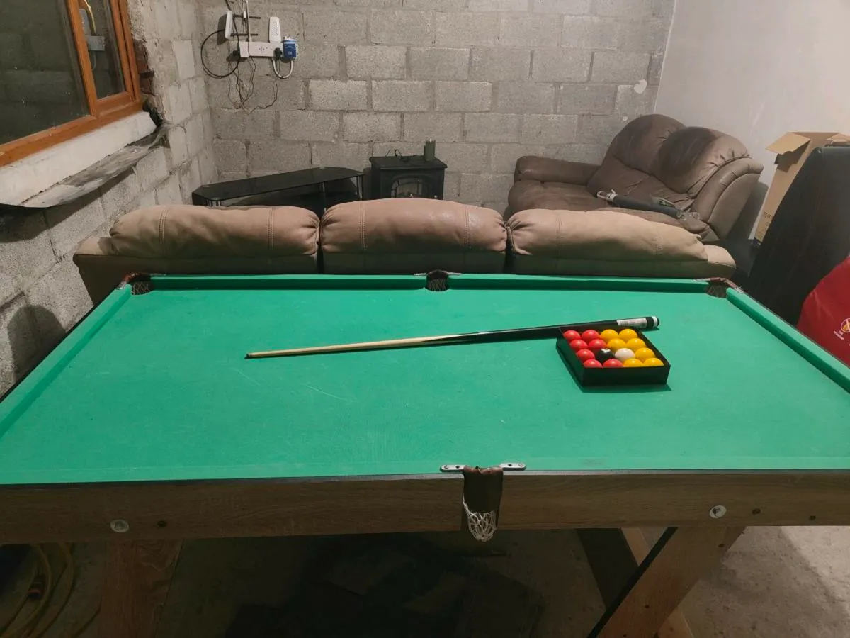 Pool table - Image 3