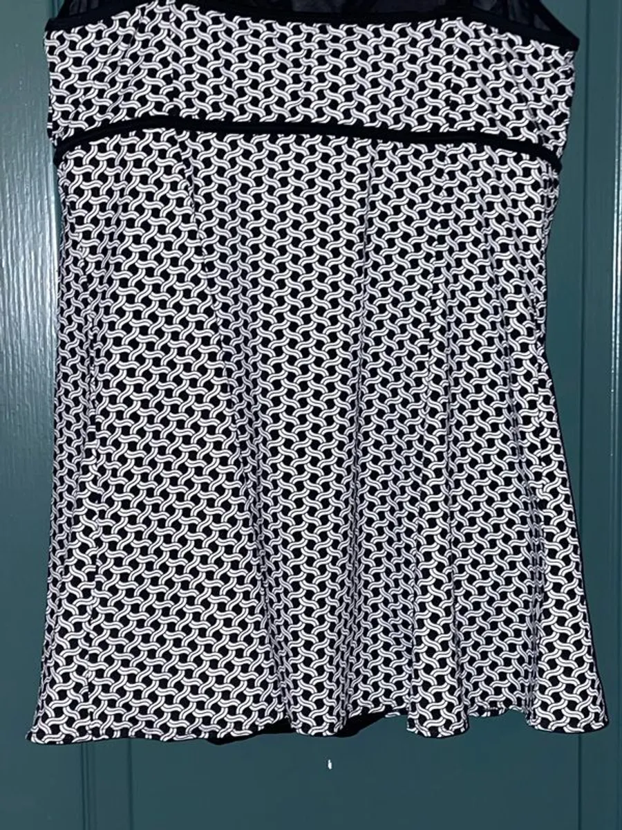 Longitude swimsuit, brand new, no tags. Bought in Macys - Image 2