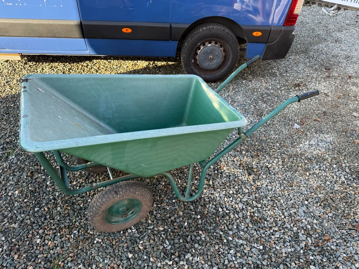 2 Wheel Wheelbarrow - Image 1