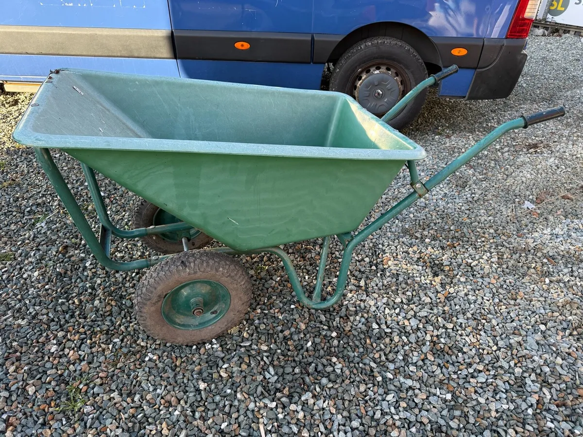 2 Wheel Wheelbarrow - Image 3