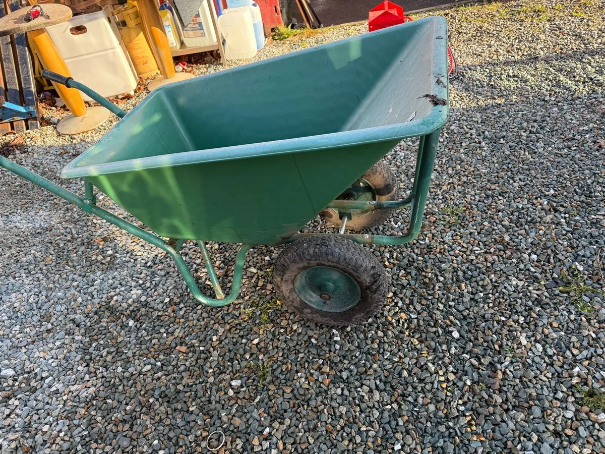2 Wheel Wheelbarrow - Image 4