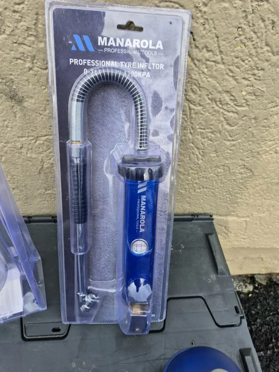 Tools tools tools - Image 1