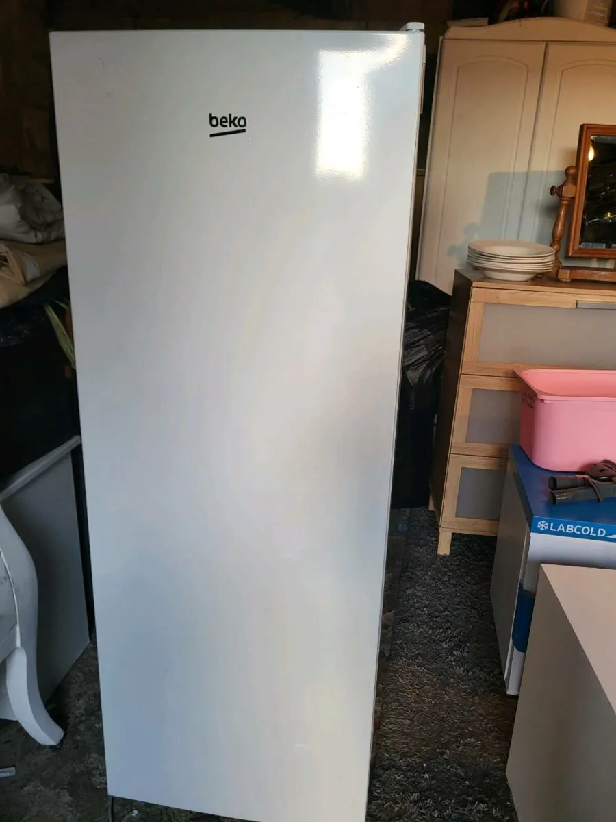 Beko larder fridge - Image 1