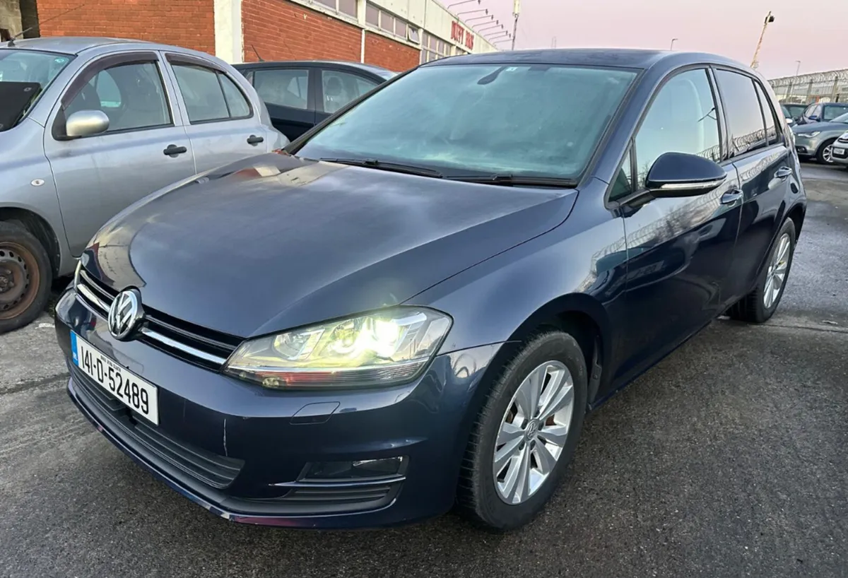 Volkswagen Golf 2014 Automatic / New Nct/ warranty - Image 1