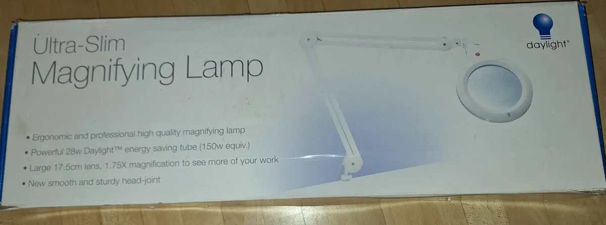 Magnifying Lamp - Image 1