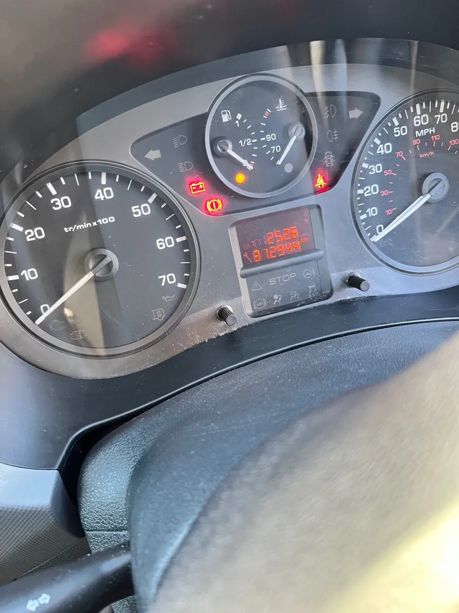 Citroen Berlingo 2011 - Image 3