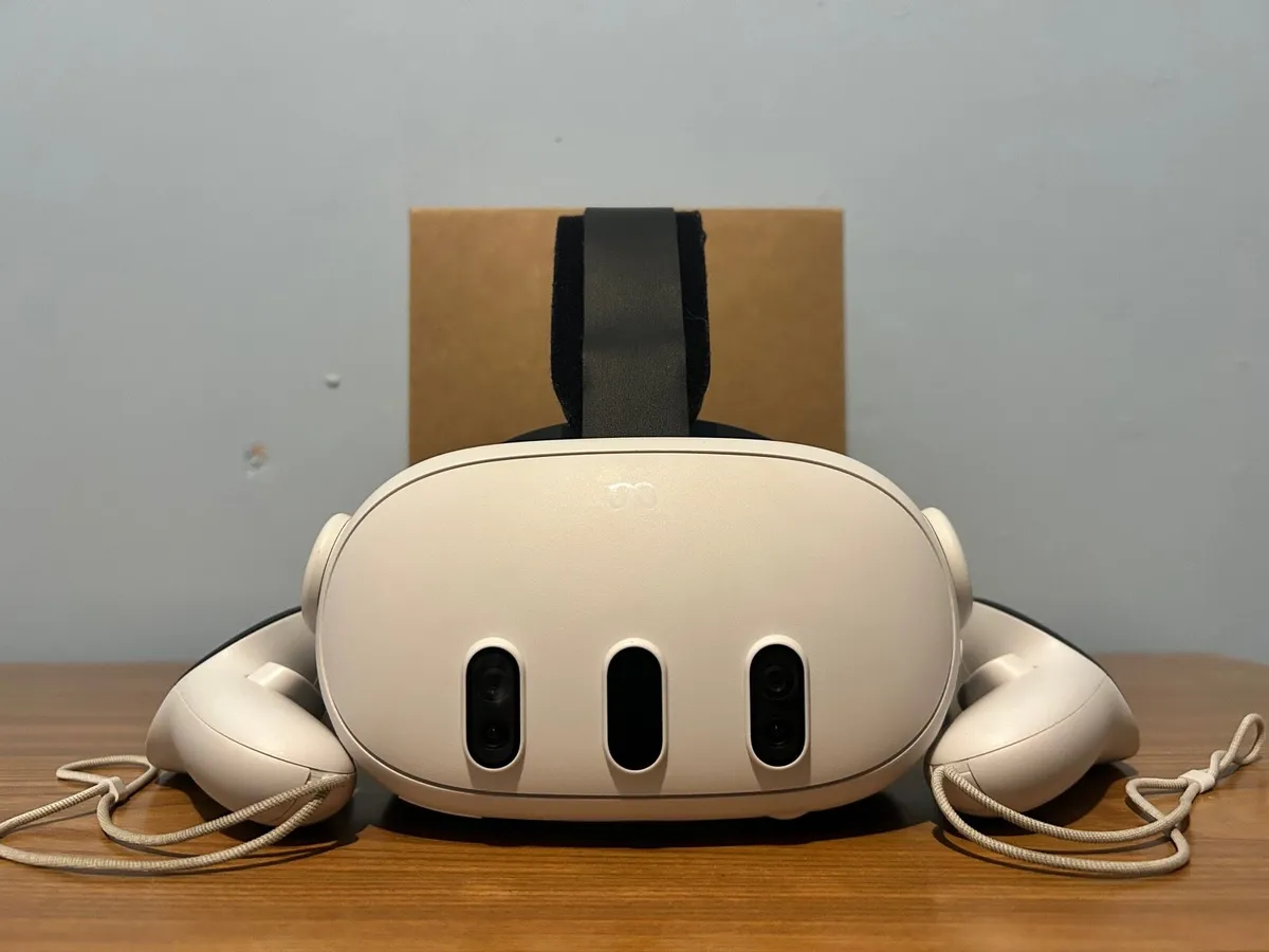 Meta Quest 3 128GB - Image 1