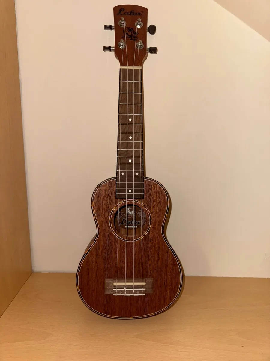 Ukulele - Image 2