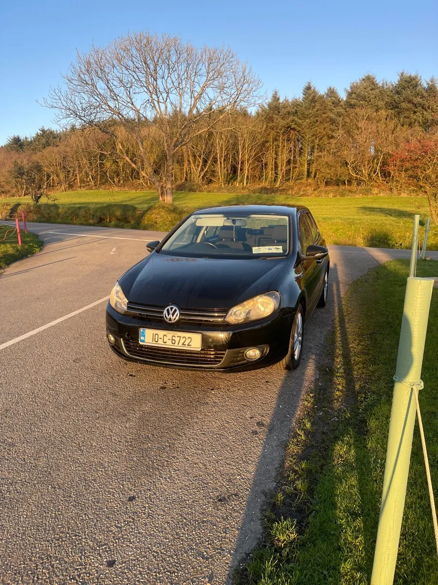 Volkswagen Golf 2010 - Image 1
