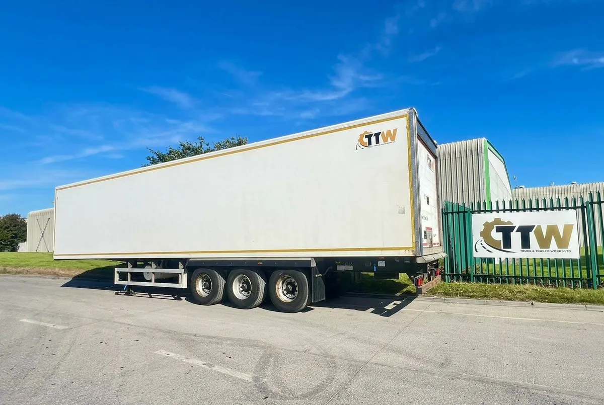Dual Temp Fridge Trailers - Image 1