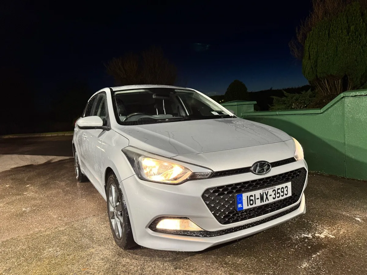 Hyundai i20 - Image 3
