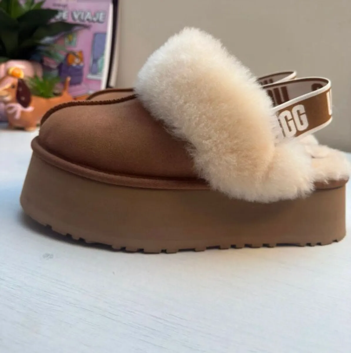 Ugg Funkette Brand New - Image 2