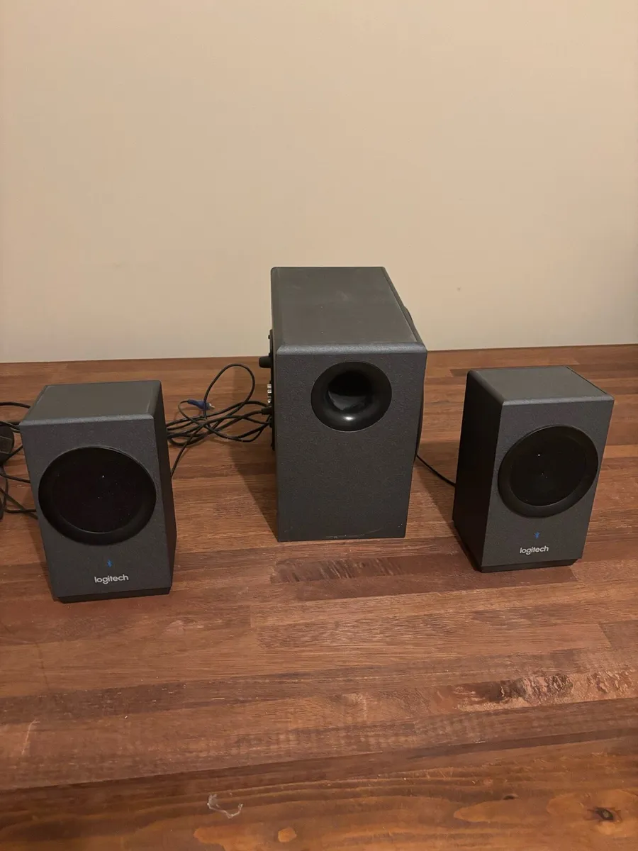Logitech Z333 2.1 Speaker System