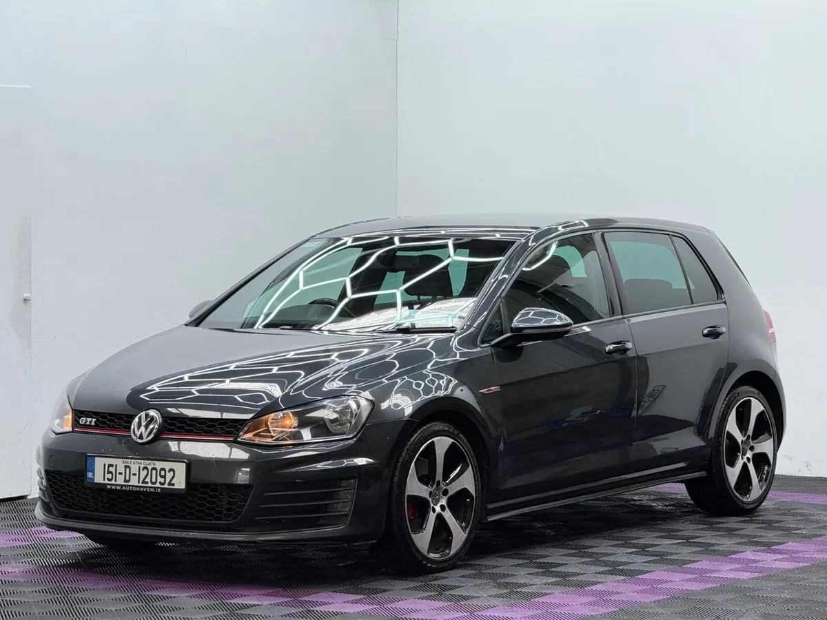 2015 Volkswagen Golf GTI 2.0TSI, Automatic - Image 3
