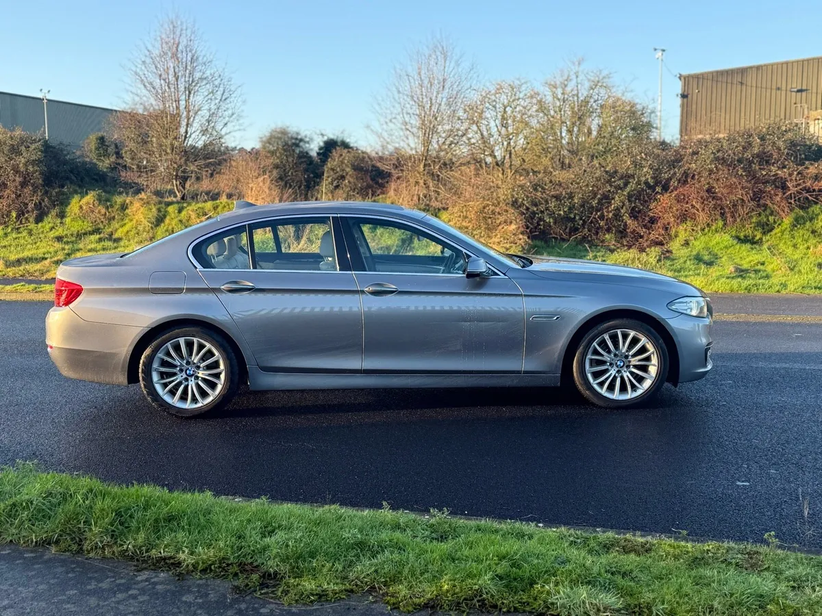 BMW 5 Series Luxury 212kms!!! - Image 4