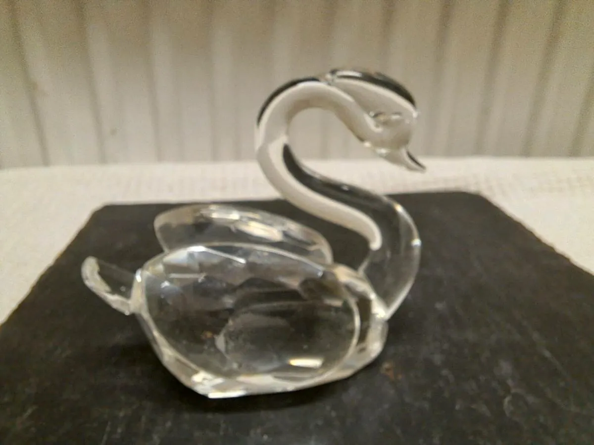 Galway Crystal Swan Figurine - Image 4