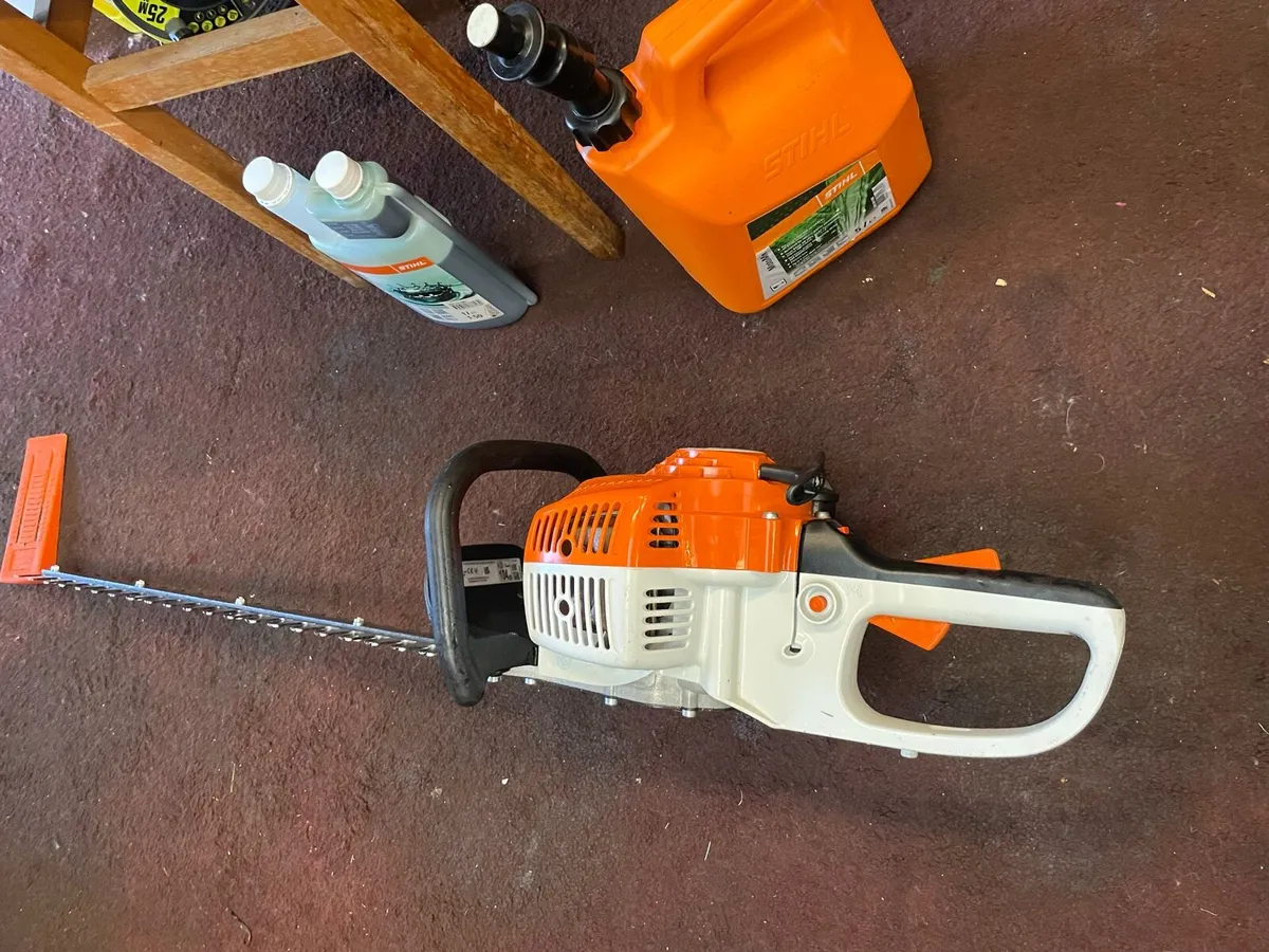 Stihl hs 45 hedge trimmer - Image 4