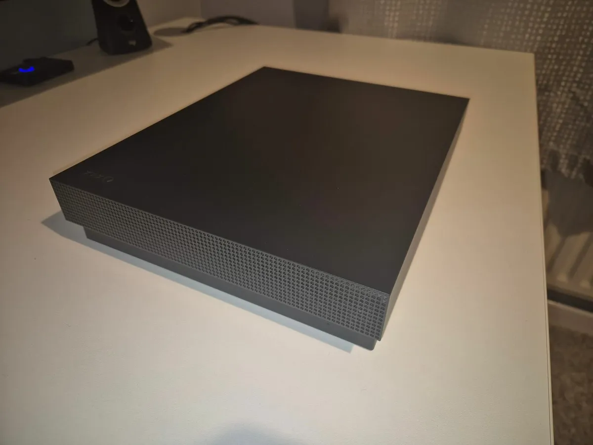 Xbox One X games console - Image 1