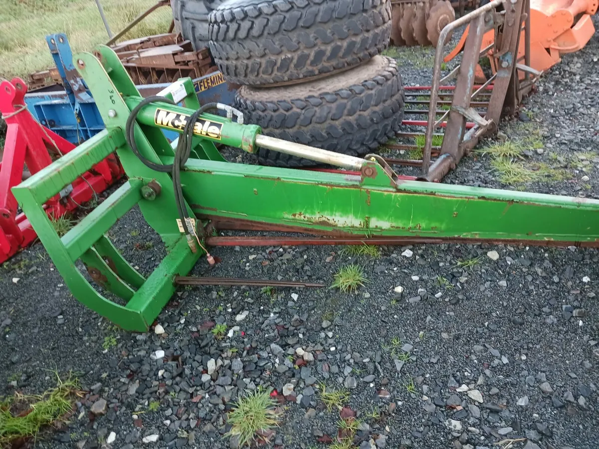 Mc Hale Bale Splitter - Image 1