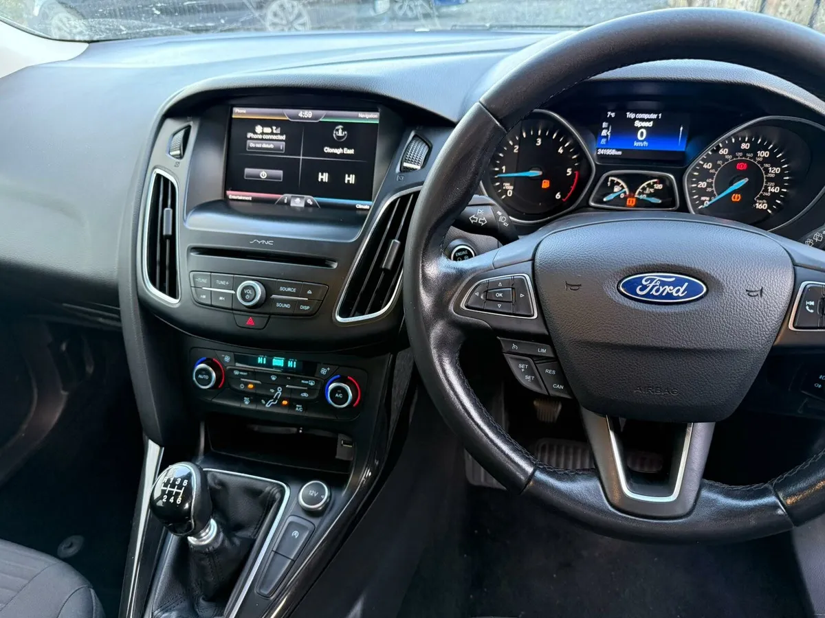 Ford focus - Image 2