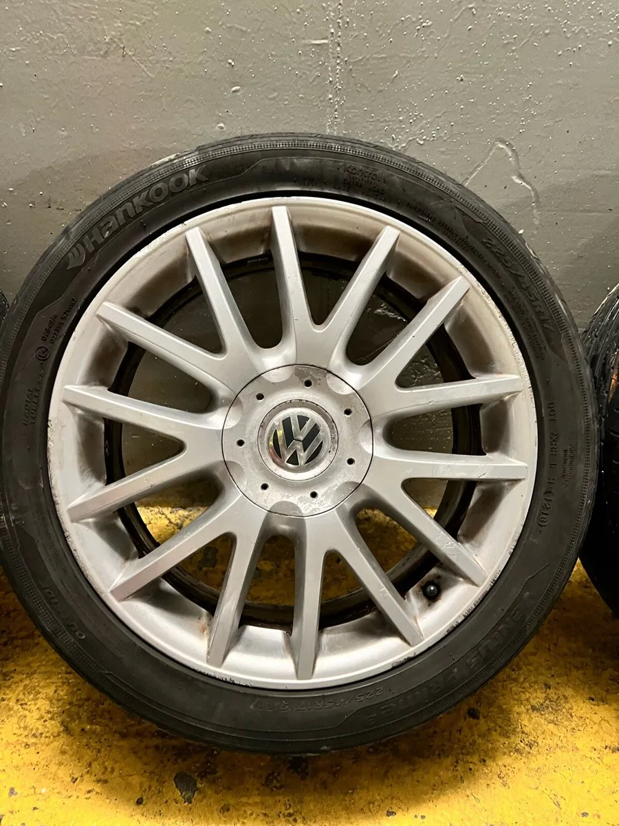 17” vw golf gt alloys - Image 2