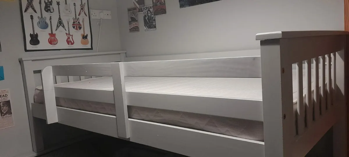 Single bed