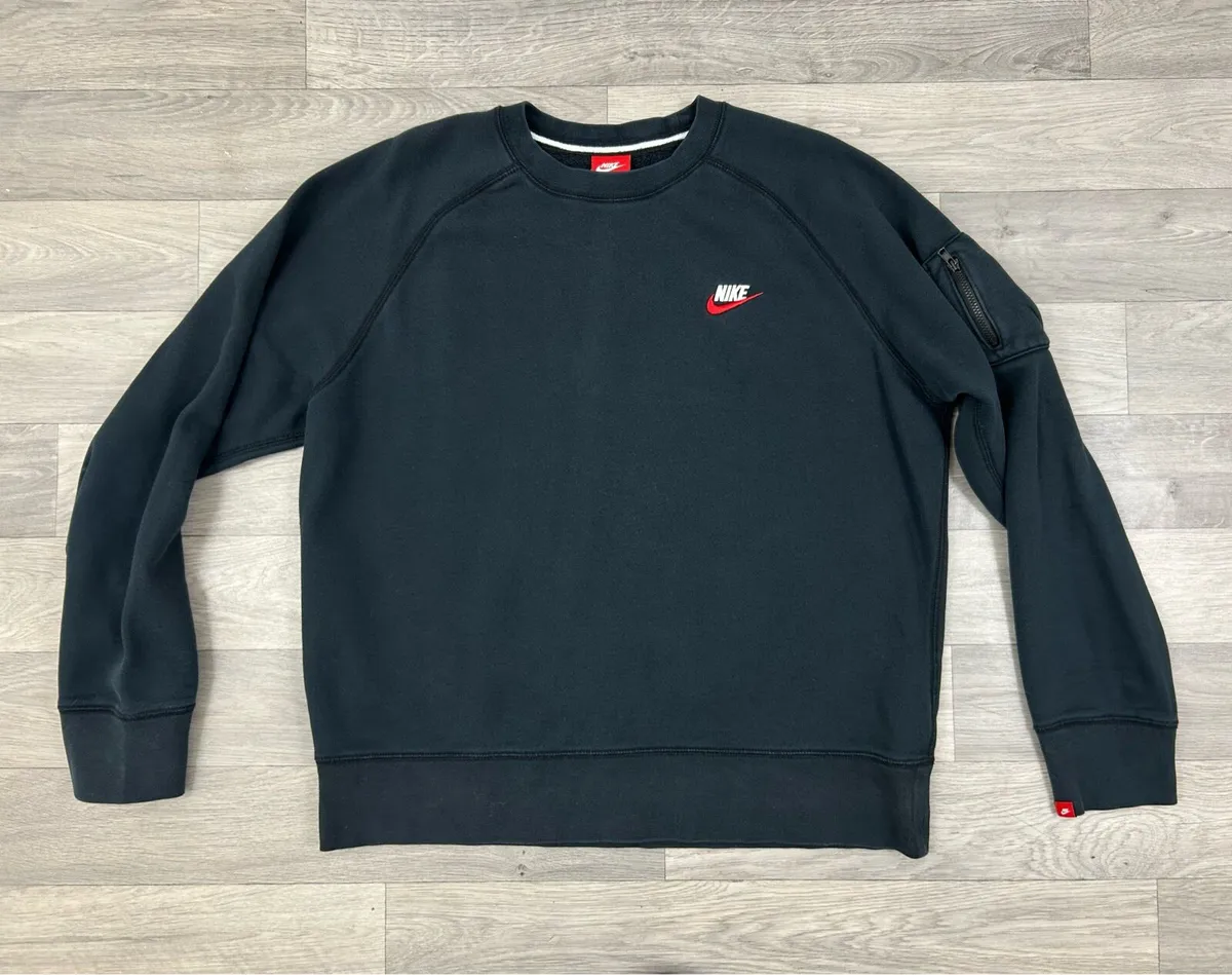 Nike Sweatshirt Mens M/L - Image 1