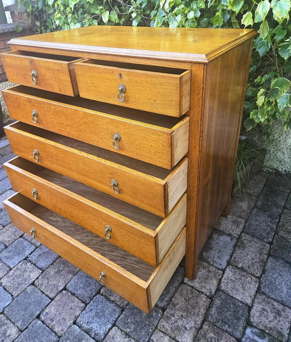 1920s Oak Chest - Image 3
