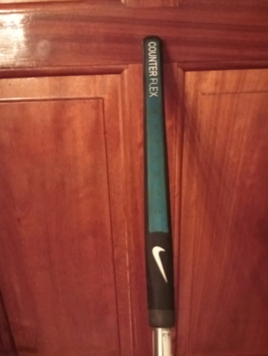 Nike 38 Inch Counter Flex Method Putter - Image 3
