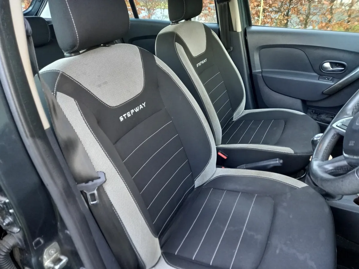 Dacia Sandero Stepway 2017 - Image 4
