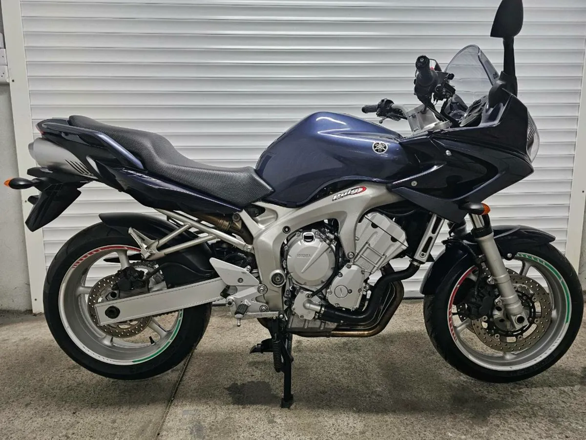 Yamaha FZ6 - Image 1