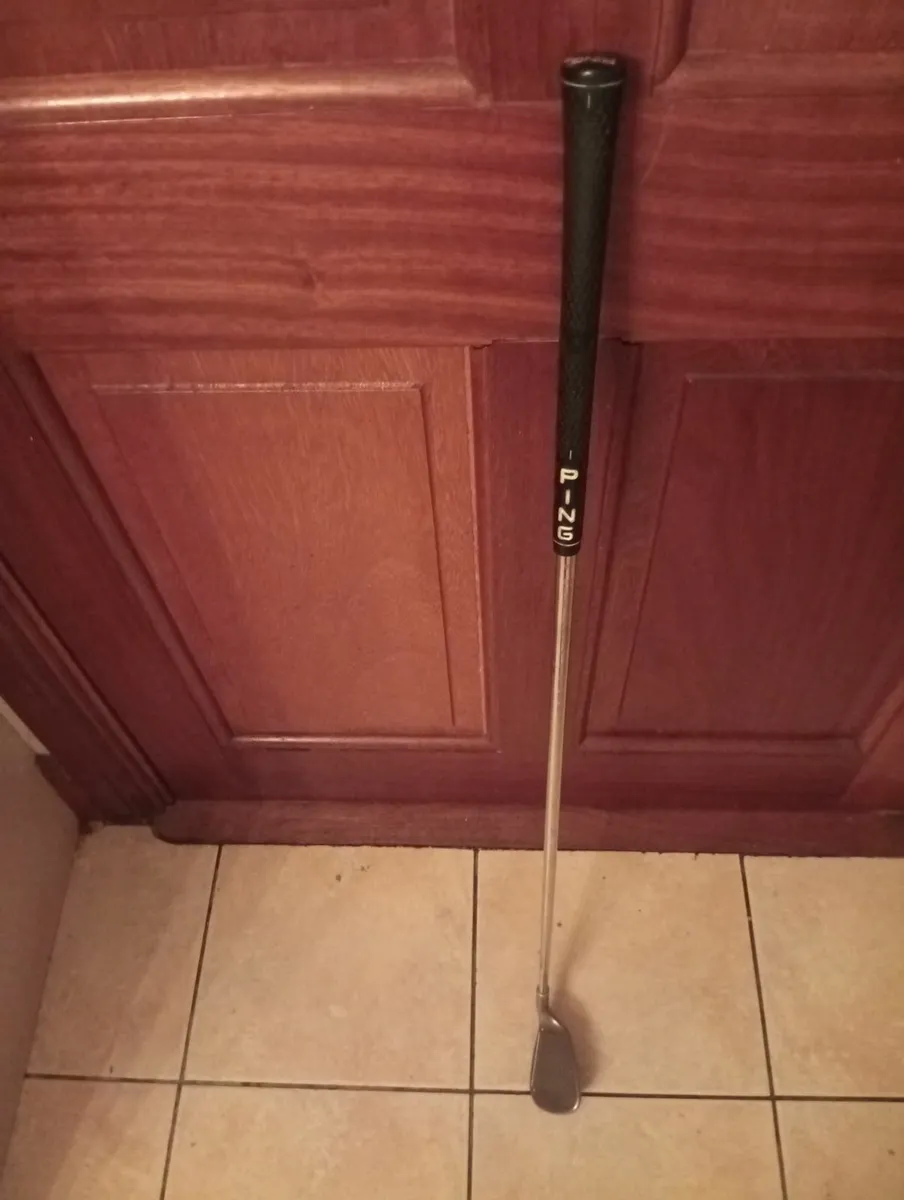 Left Handed Ping i 3 + Sand Wedge As New - Image 2
