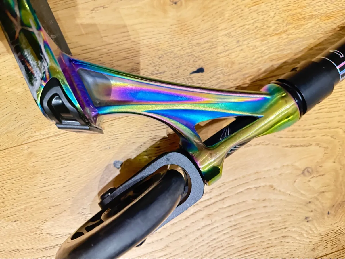 Blunt Envy S9 Prodigy Stunt Scooter - OIL slick - Image 2
